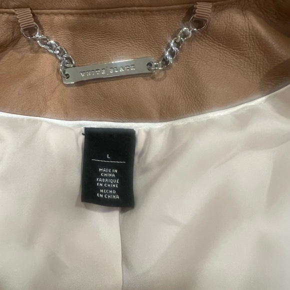 ✨✨✨White House Black Market Light Brown/ Carmel GENUINE Leather Jacket✨✨✨ - Picture 6 of 10